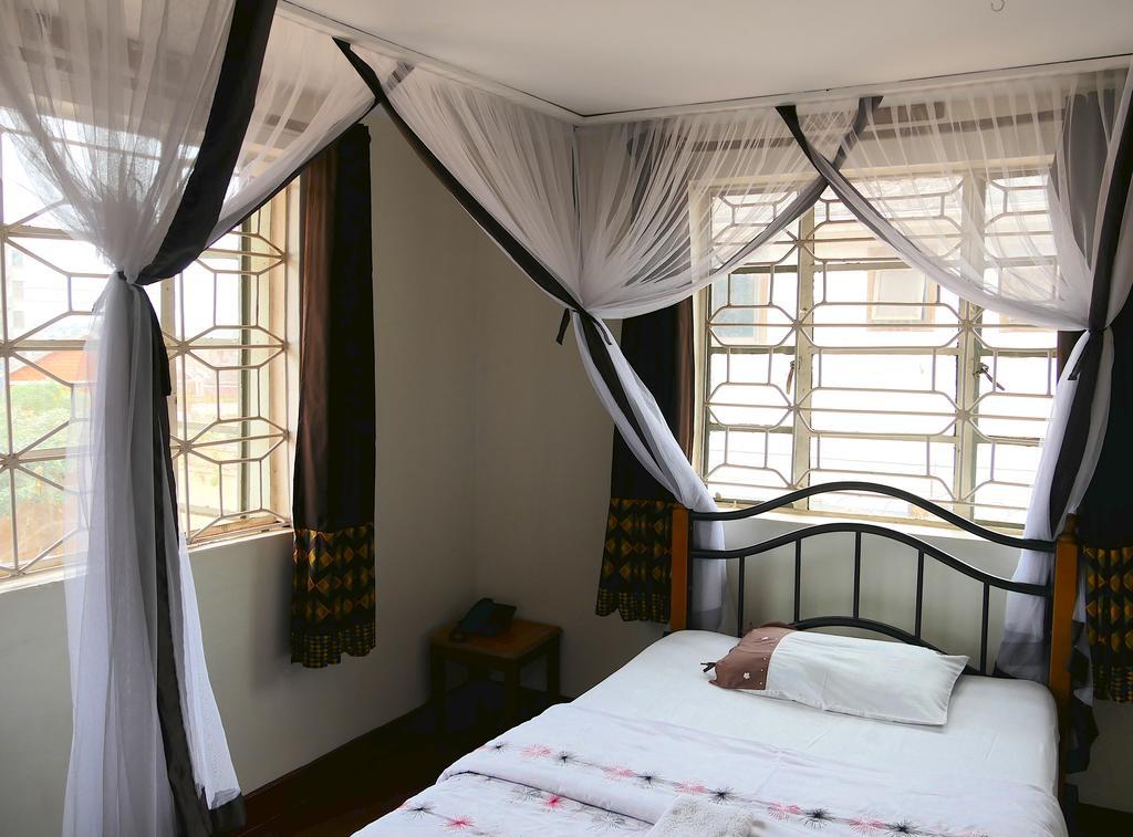 Hotel Acacia City Kampala Exterior foto